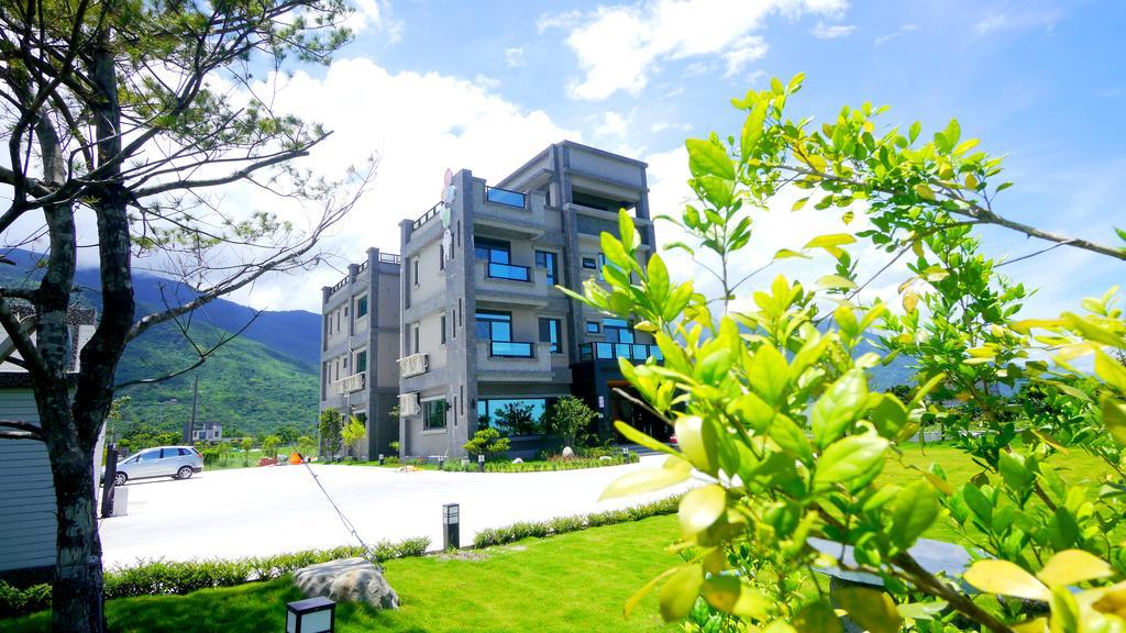 96 Coll Pig Hotel Ji'an Bagian luar foto